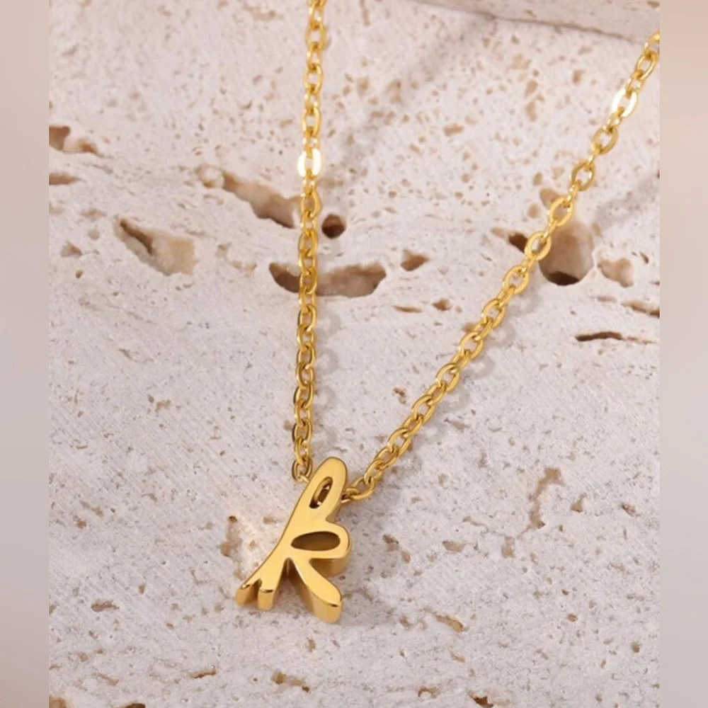 NWT- Gold K Necklace